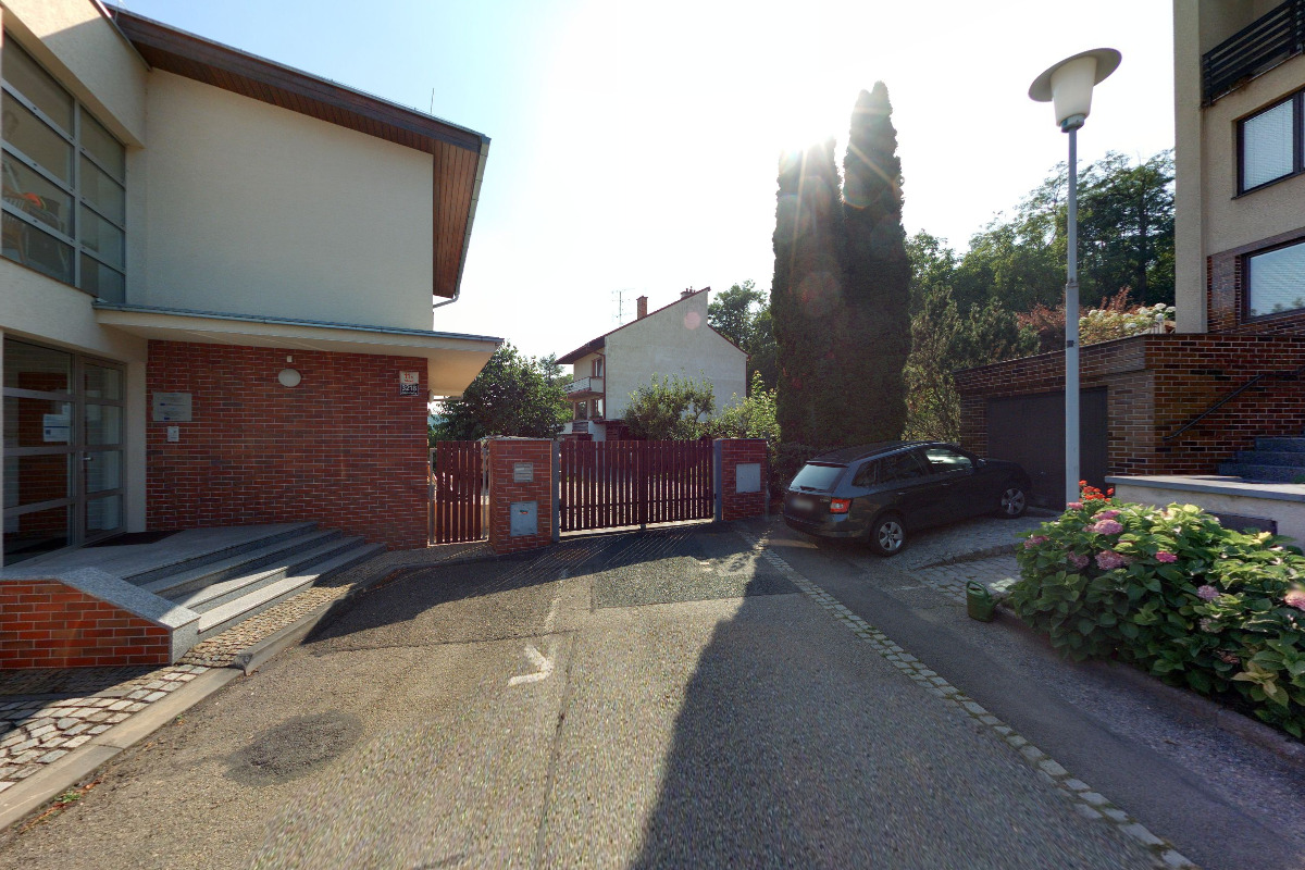 AB Consult CZ, s.r.o.