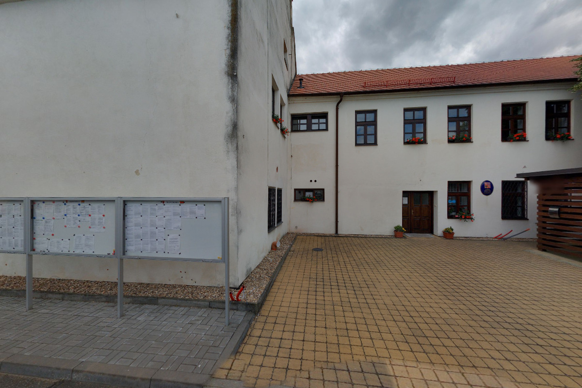 Místní knihovna Olbramovice