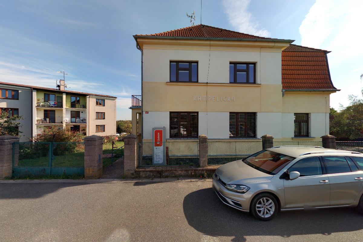 Pošta Krakovany v Čechách