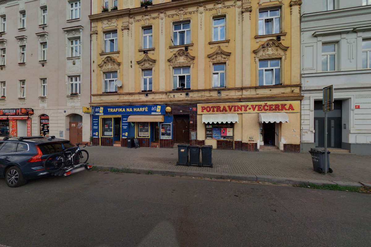 Svatební a plesové šaty Na Harfě