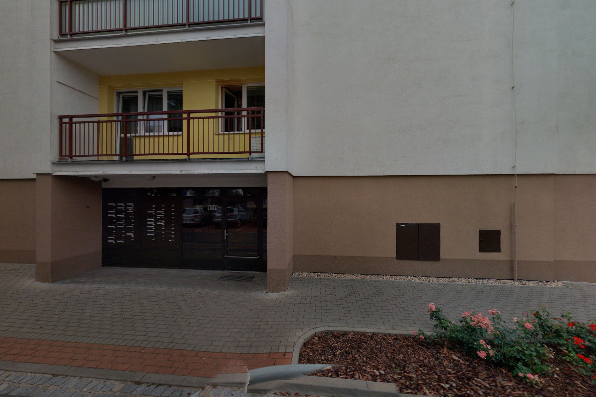 JHS - CENTRE, o.p.s.