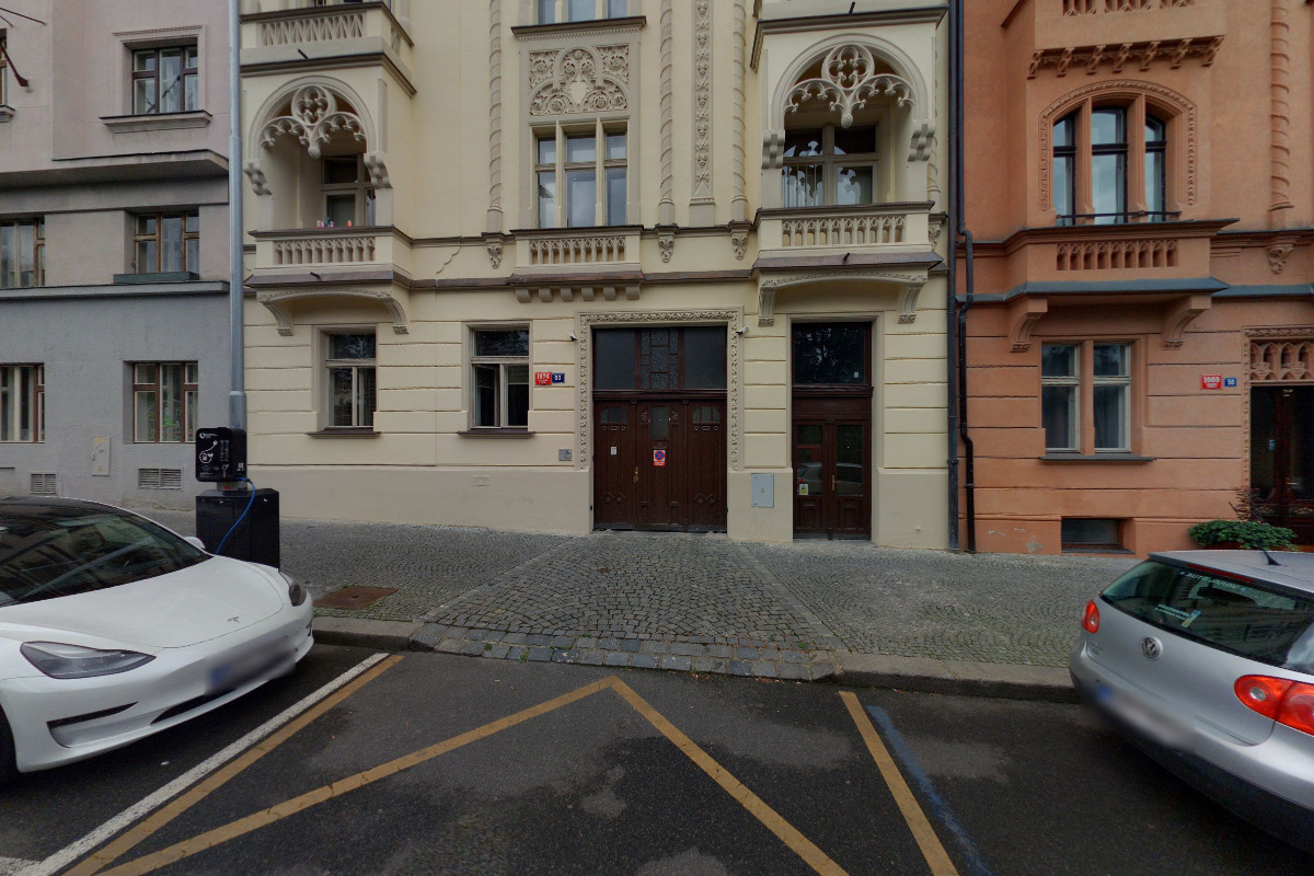 PREpoint - nabíjecí stanice PRE