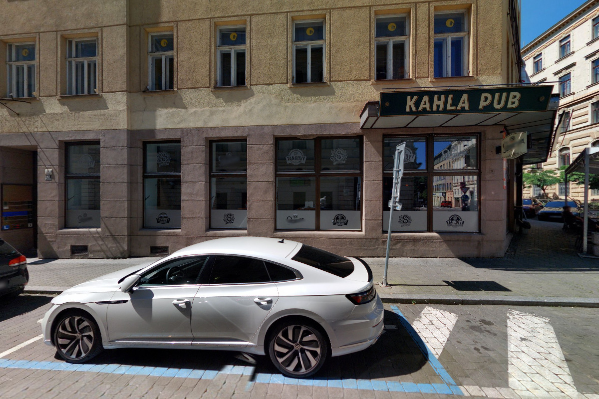 MUDr. Josef Bednář