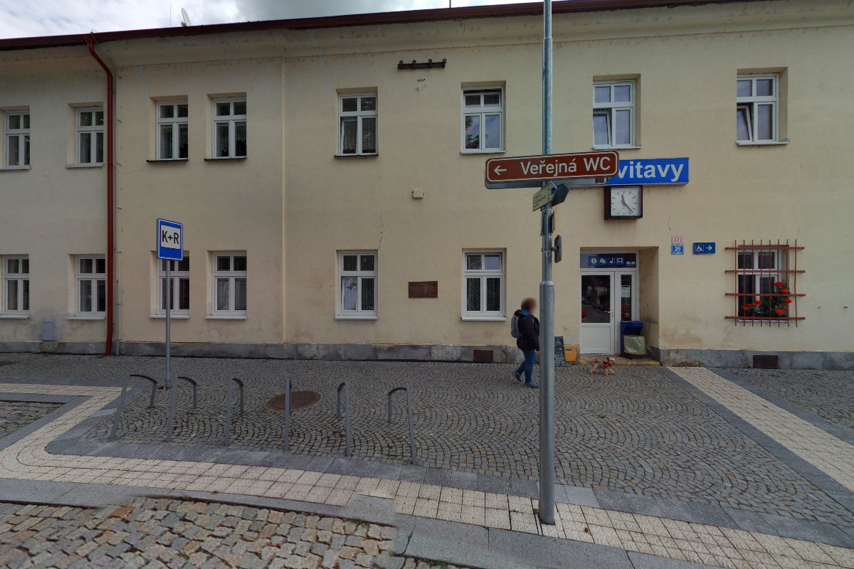 Bufet na vlakovém nádraží foto 3