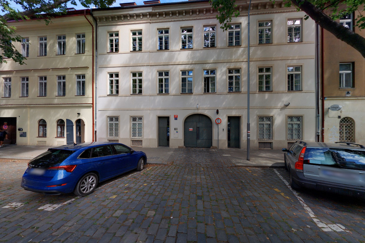 K-1 Apartment
