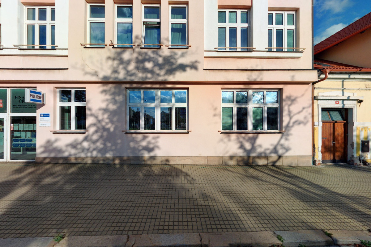 Policie ČR - Obvodní oddělení Holice v Čechách foto 2