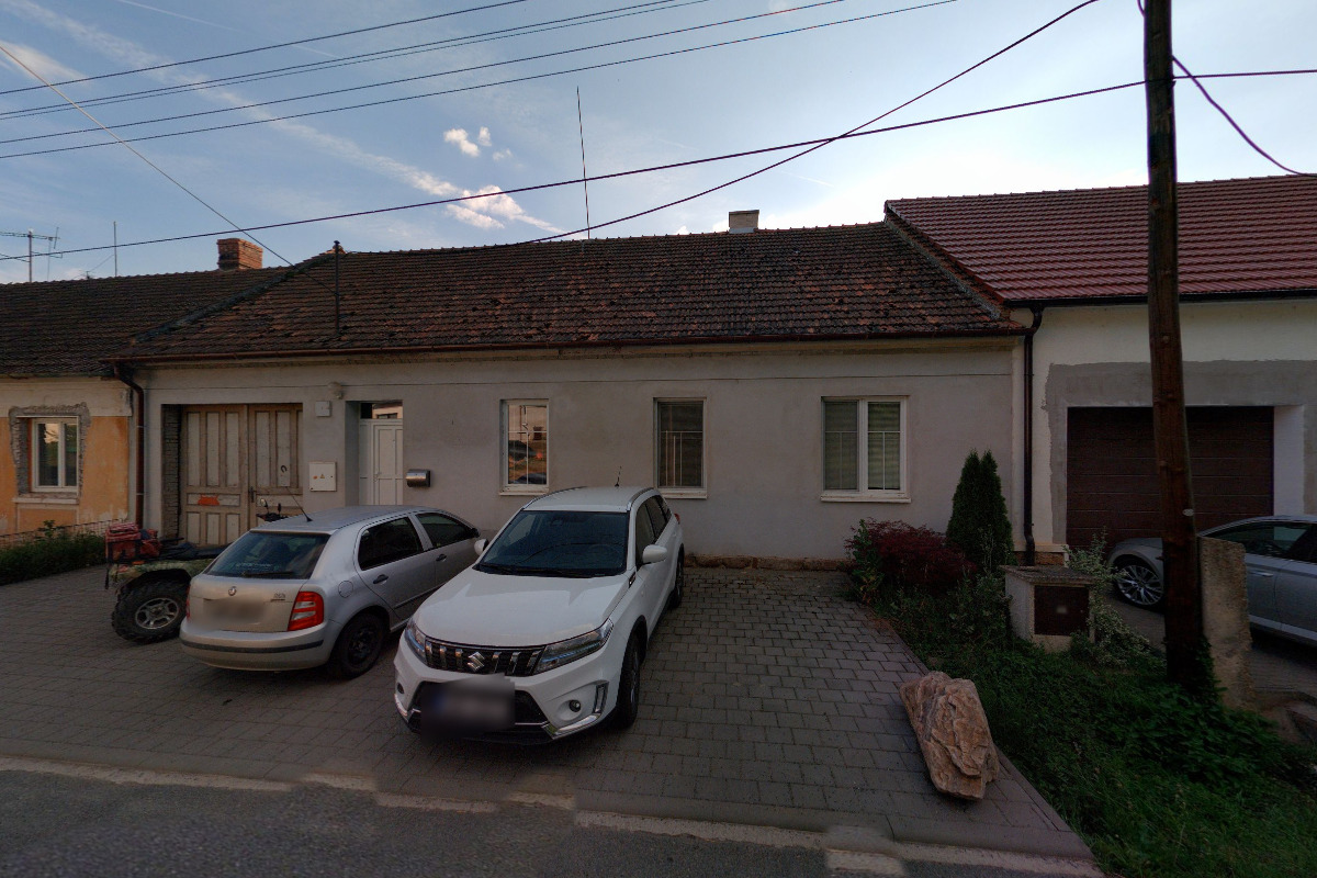 Výroba sklolaminátových dílů - Jan Richter