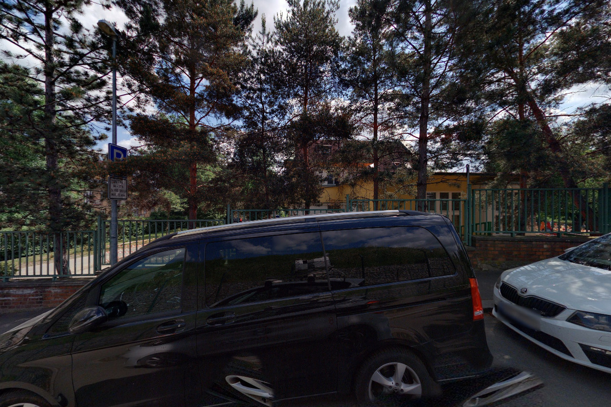 MŠ Praha, Nad Laurovou foto 4