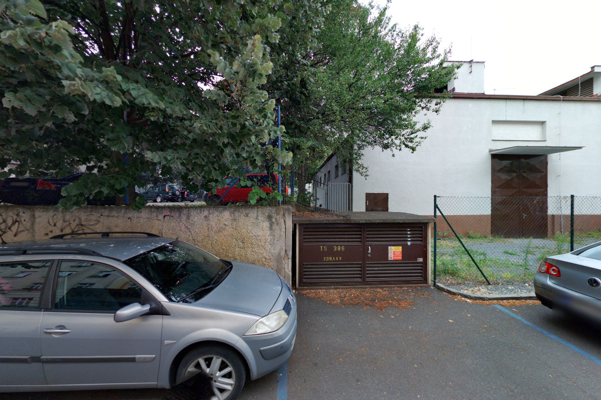 AZ AUTO Soldát foto 4