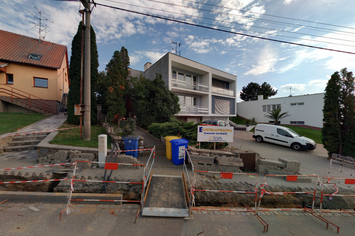 Elektroopravna Baláž