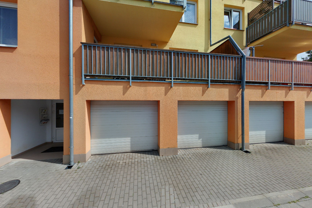 Šití kabelek Lucie Nevrklová