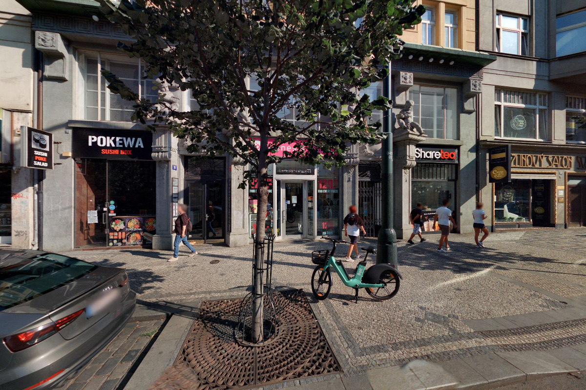 Leona Hanková KUZO Partners