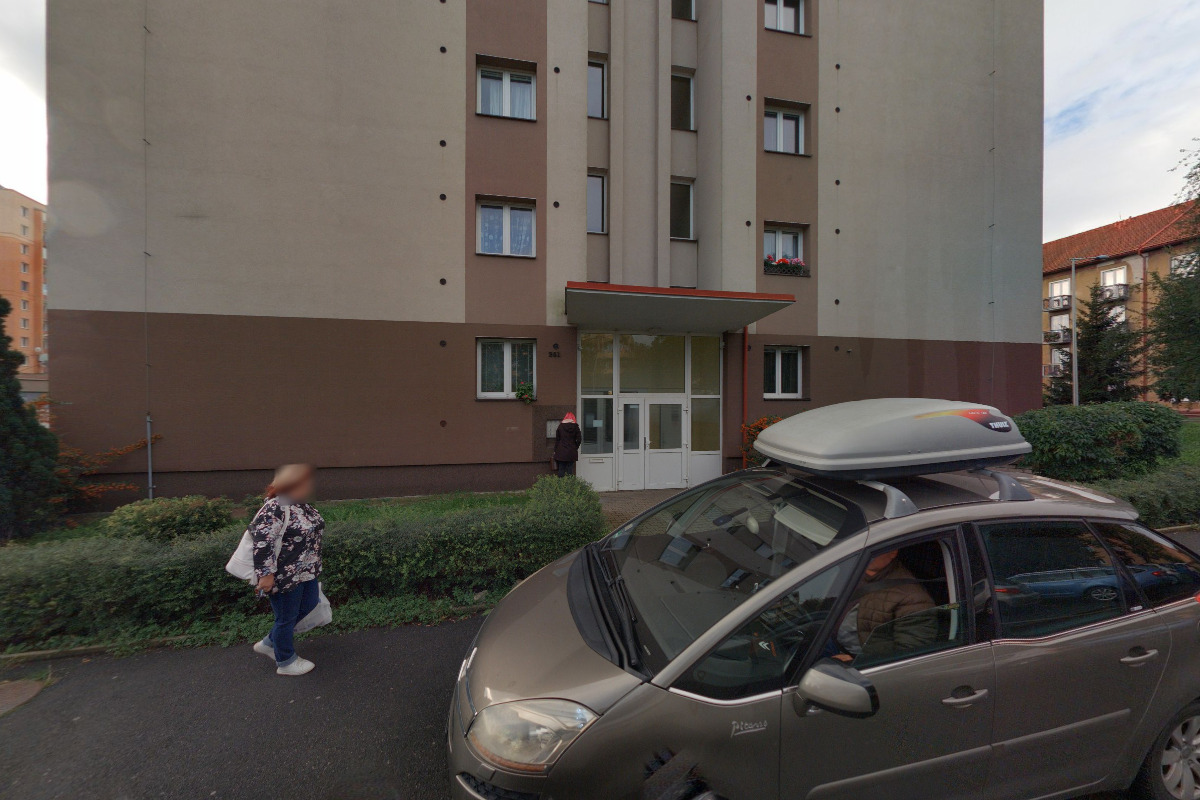 Mgr. Kateřina Kačírková, Časem a prostorem