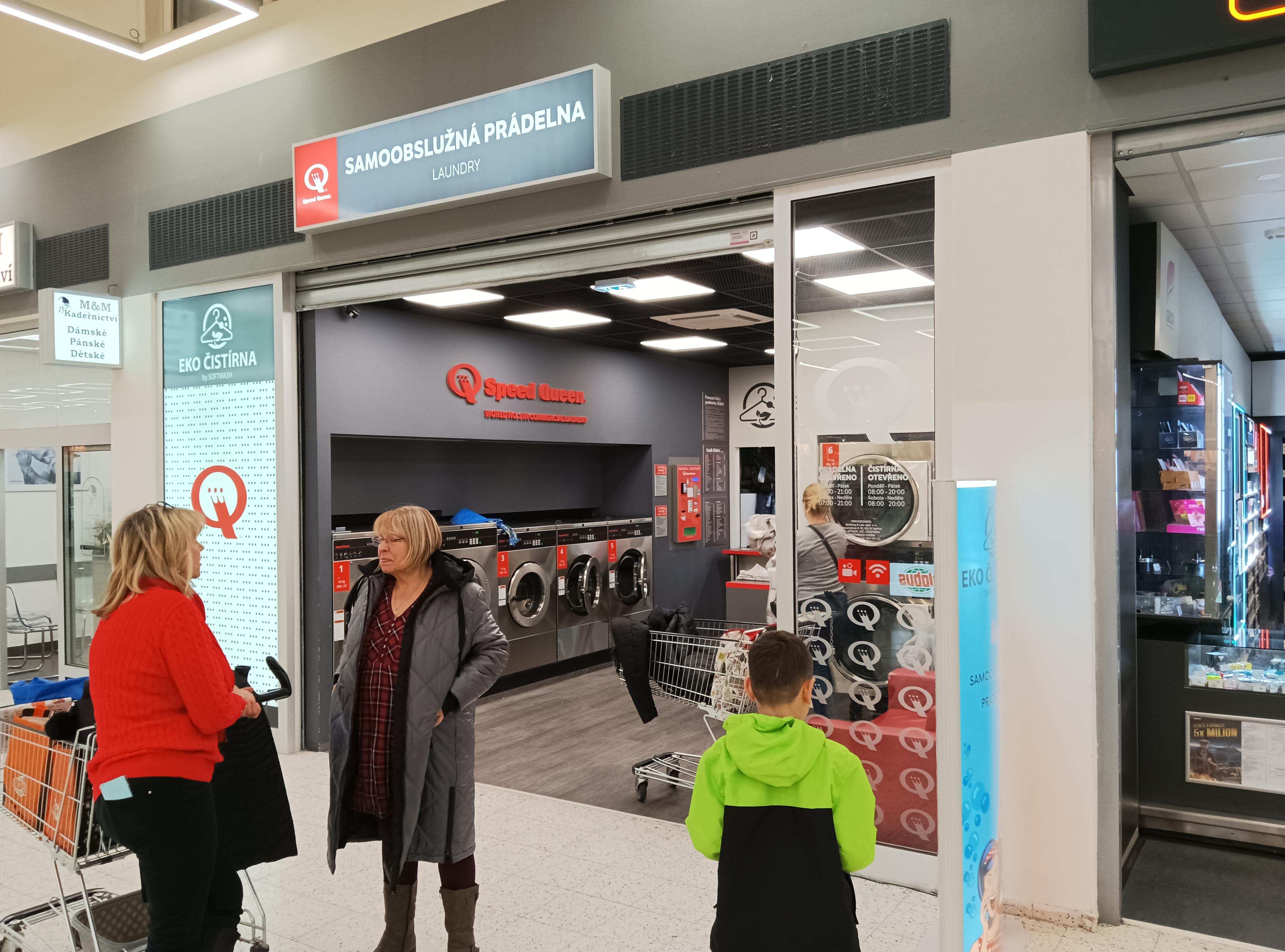 Samoobslužná prádelna Speed Queen a Eko čistírna by Softwash foto 4