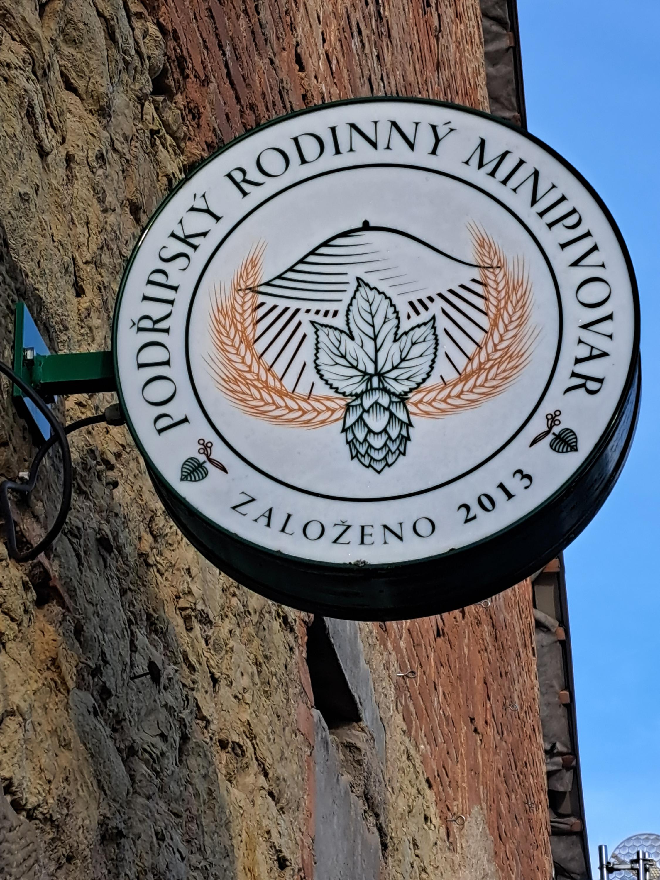 Podřipský rodinný minipivovar foto 4