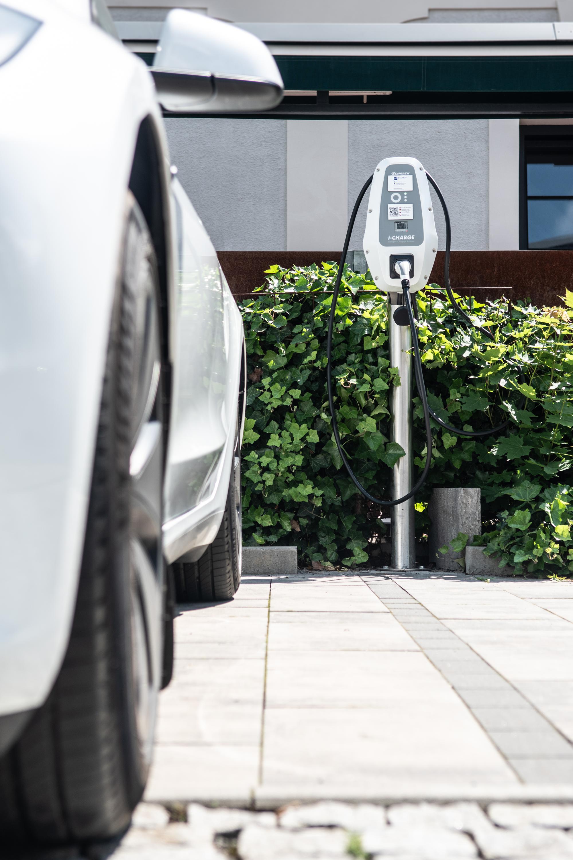 Olivův Pivovar - nabíjecí stanice foto 4