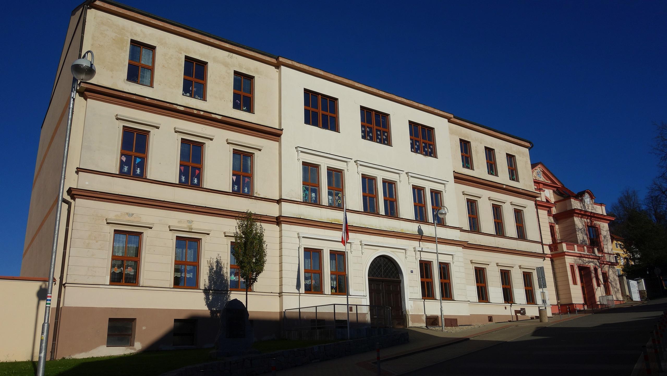 ZŠ a MŠ Mladá Vožice