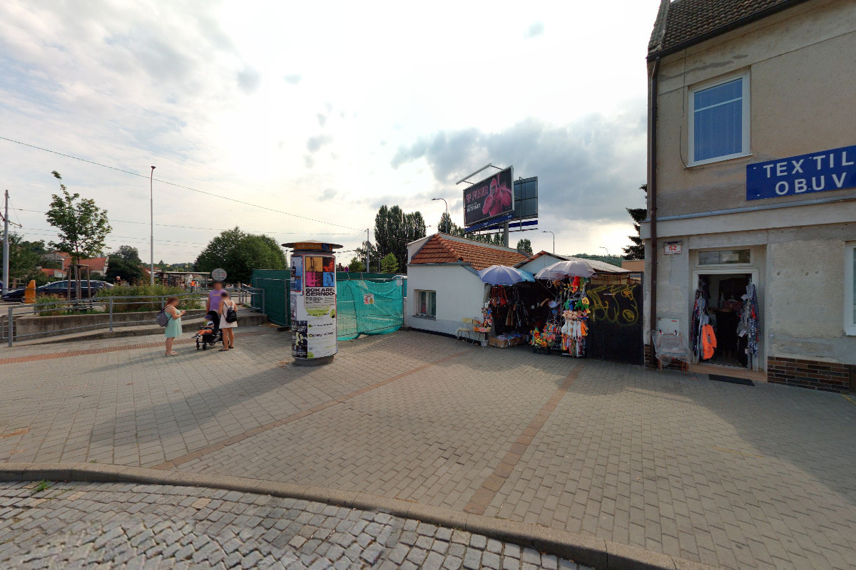 Trafika náměstí 28. dubna foto 4