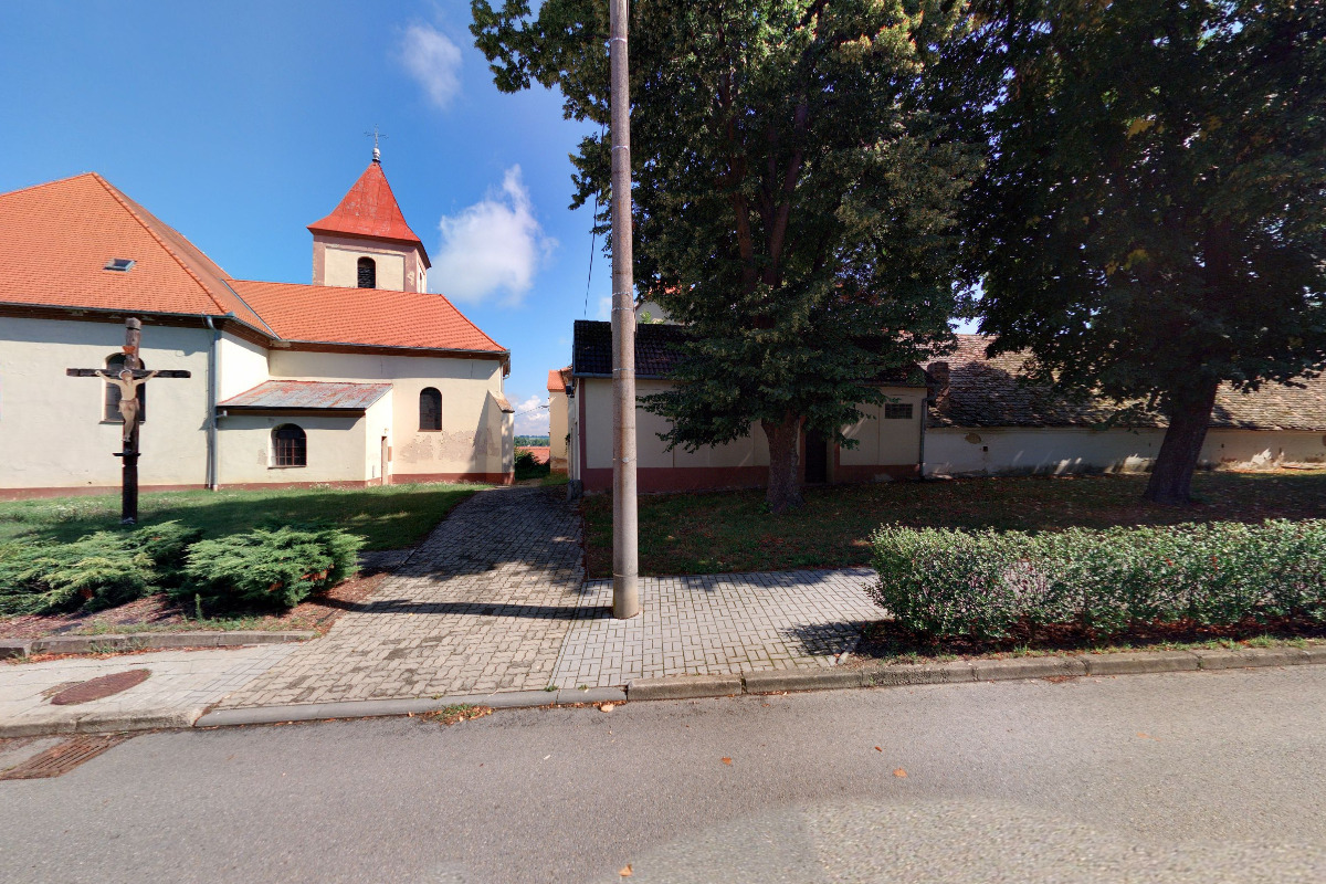 Římskokatolická farnost Božice