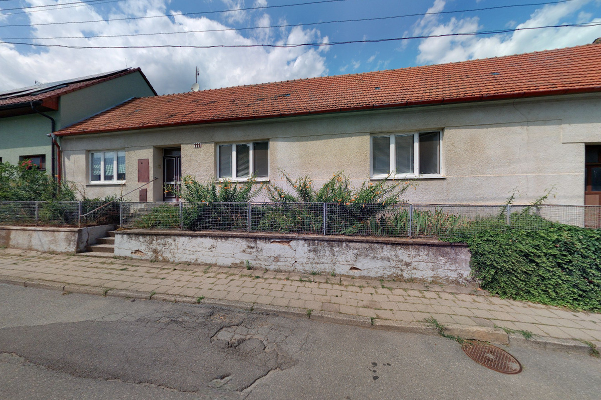 UMĚLÝ KÁMEN, s.r.o.