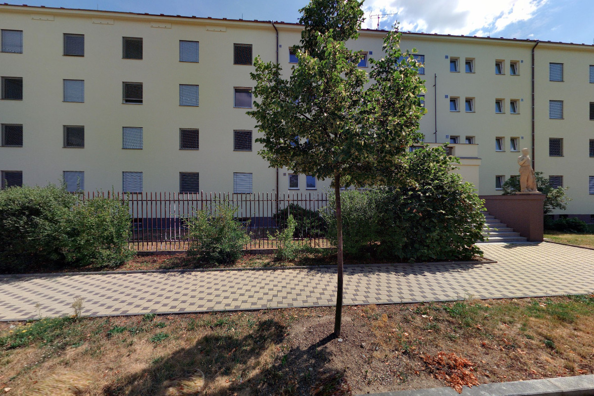 Domov mládeže a školní jídelna Pardubice foto 5