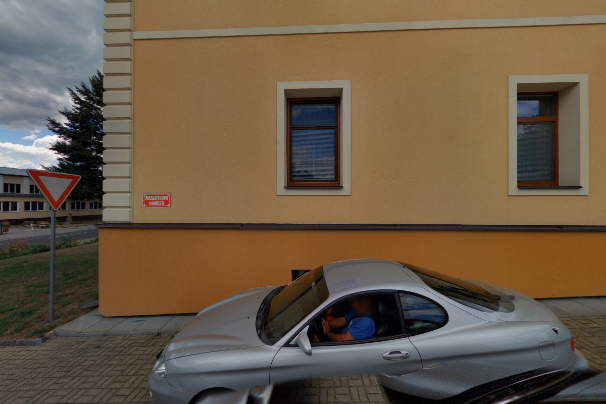 NADACE PRO ZŘÍZENÍ A PROZOVÁNÍ MUZEA T. G. MASARYKA V LÁNECH