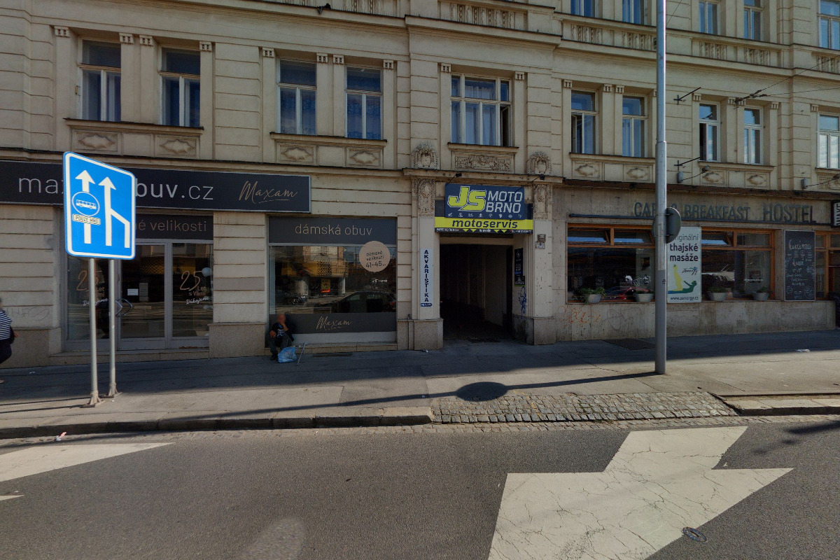 Wake Up Wellness Hostel