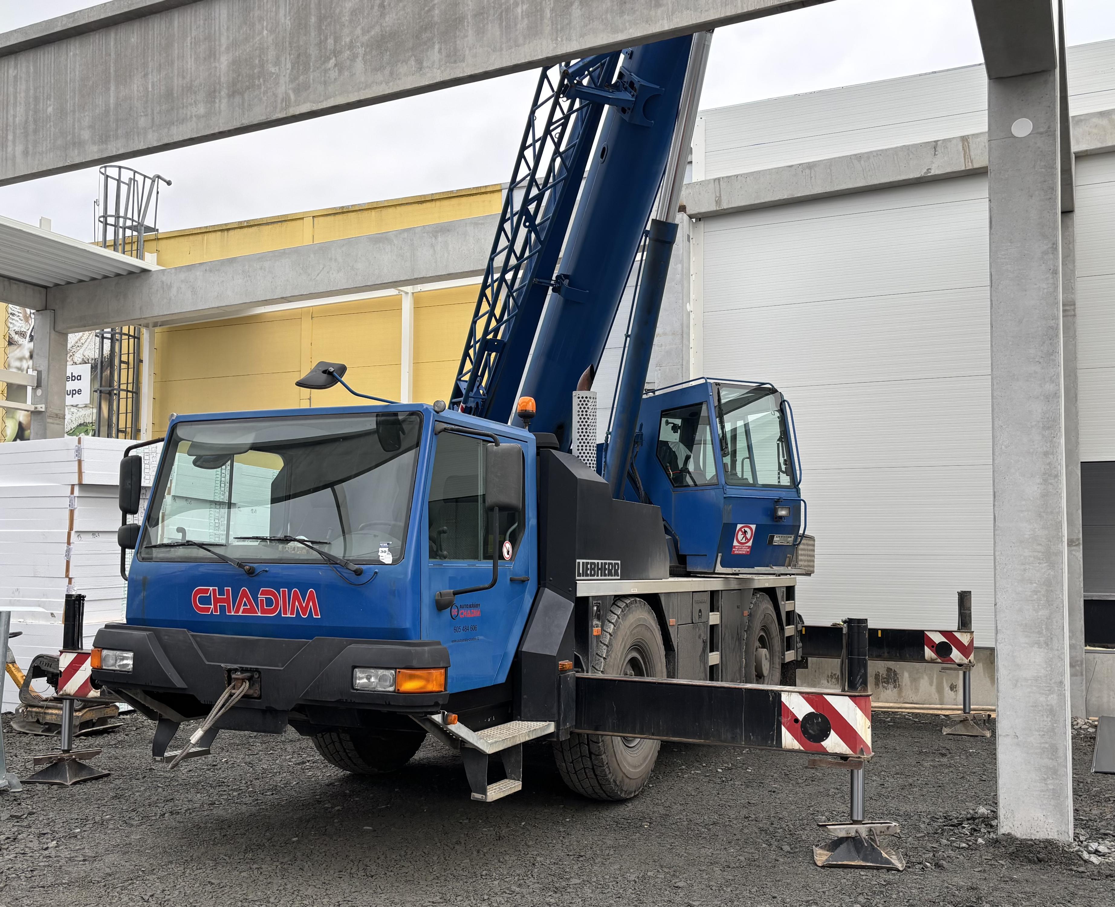 Autojeřáby CHADIM foto 2