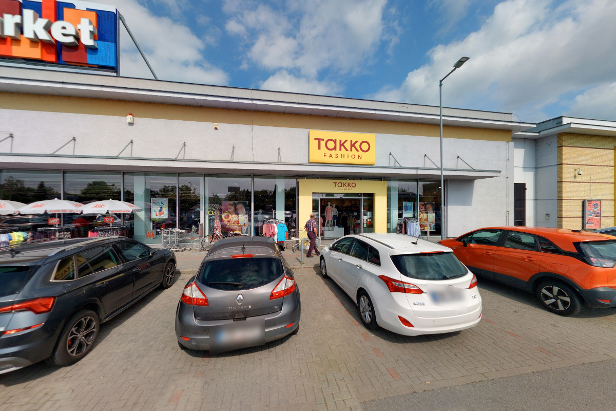 TAKKO FASHION foto 2