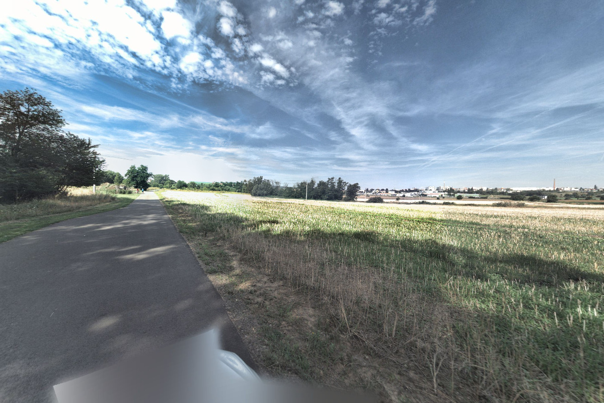 LUSK - květinový stánek foto 2