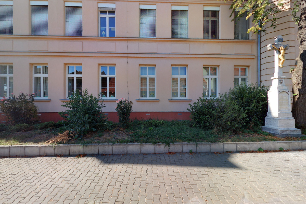 ZŠ Brno, Dvorecká foto 2