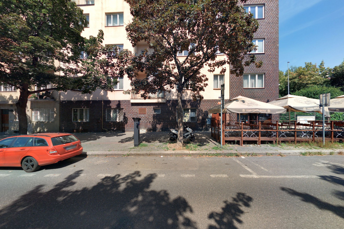 Kafárna na kus řeči foto 1