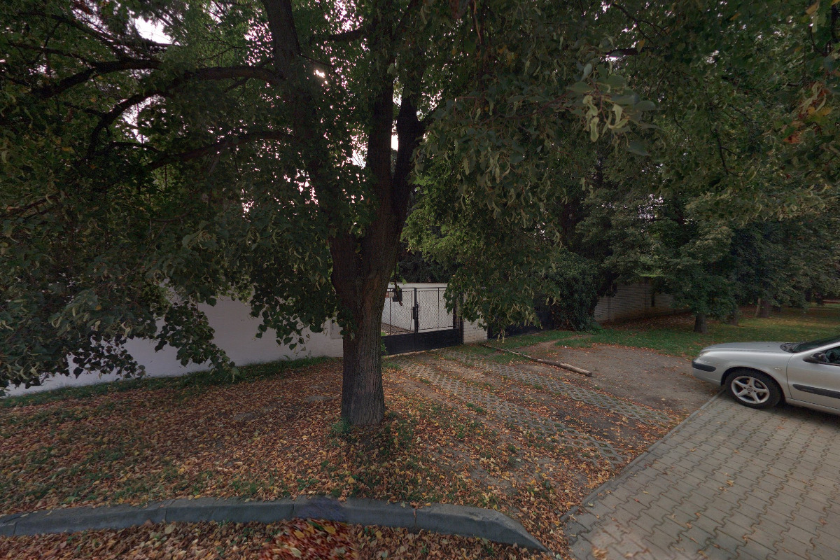 GENEA, komanditní společnost