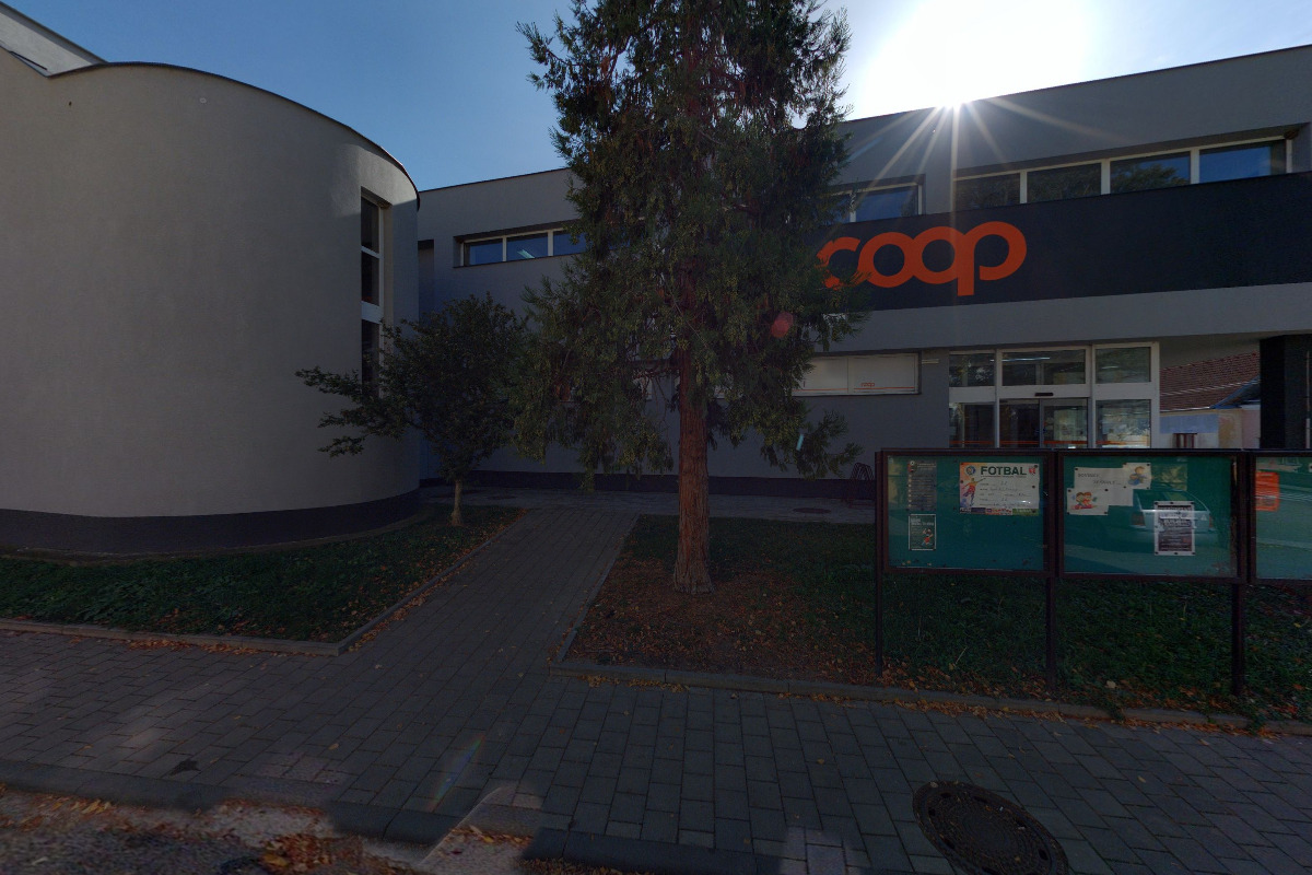 COOP - Jednota, spotřební družstvo v Mikulově foto 3