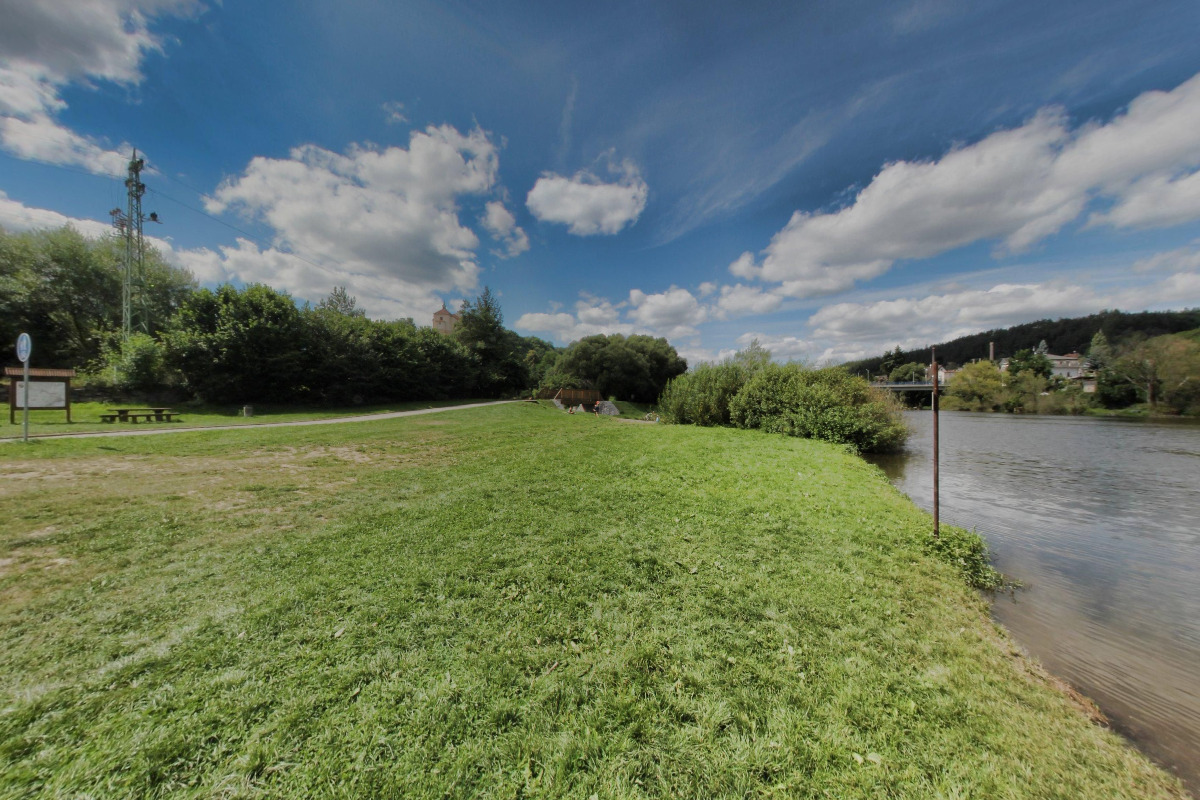 Půjčovna lodí Dronte