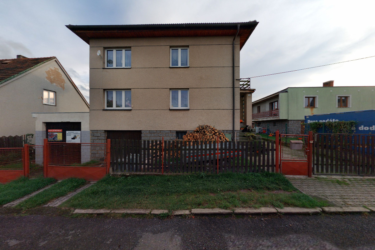 POLUHORA, s.r.o.