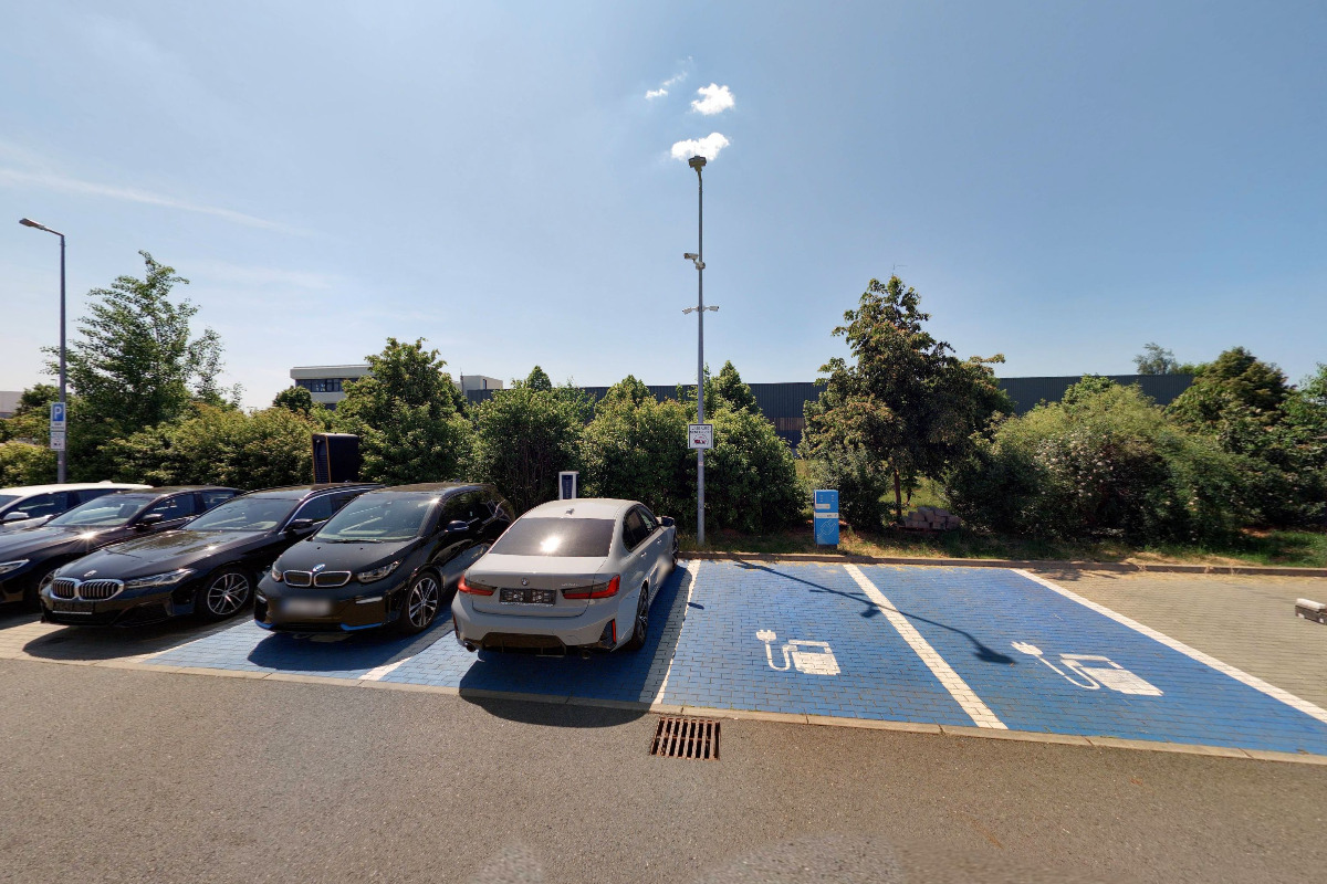 Nabíjecí stanice ČEZ