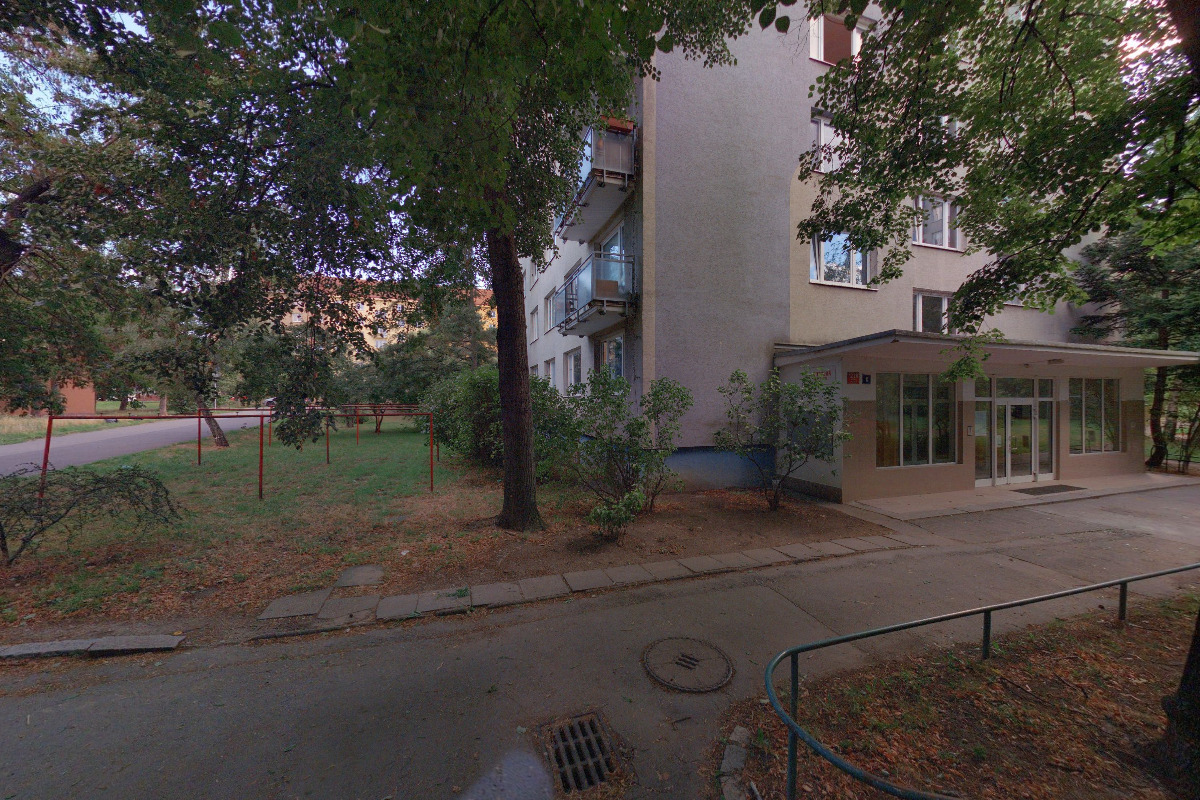 J & M FINANCE, s.r.o.