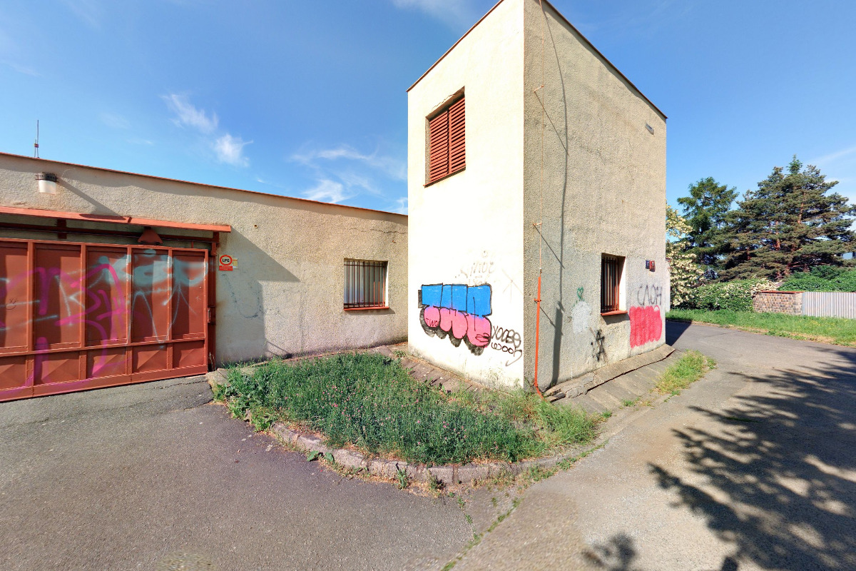 Společenství vlastníků garážových jednotek, Na okraji 67/418, Praha 6