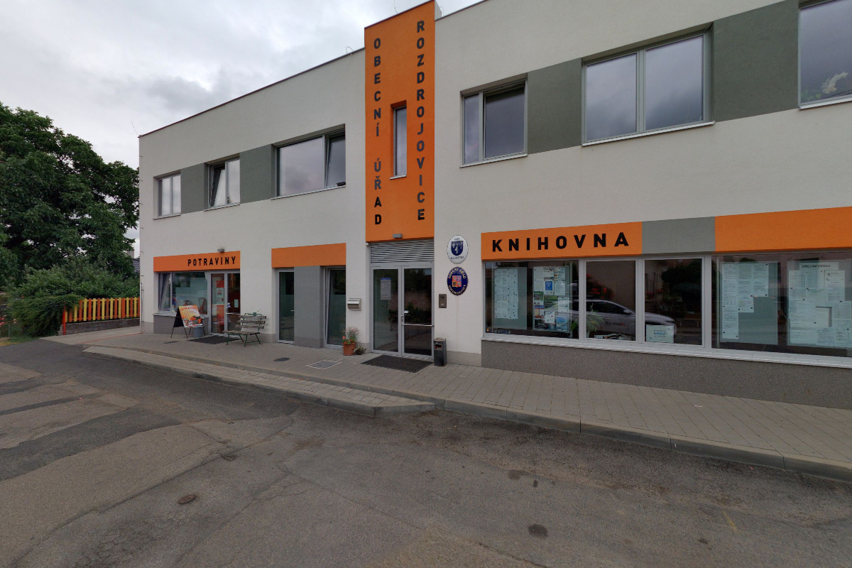 Rozdrojovice - obecní úřad foto 2