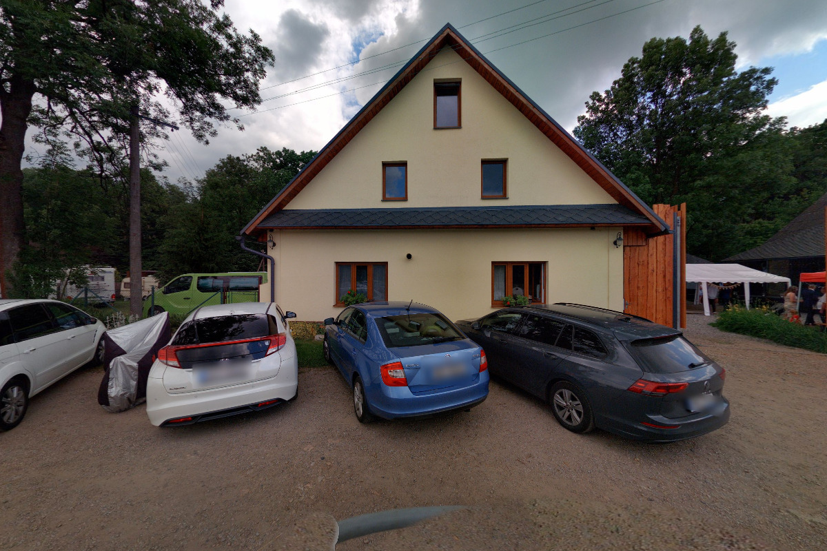 Obec Helvíkovice - Ubytování Na statku