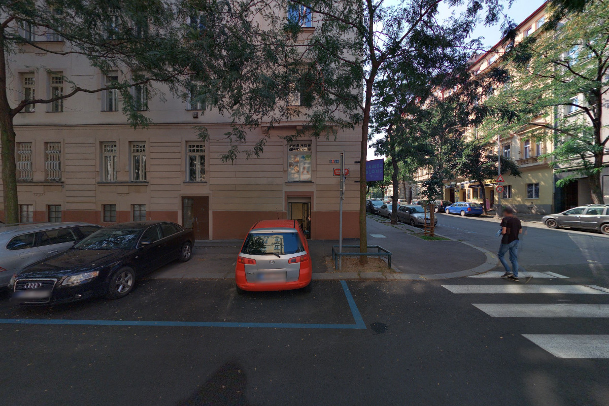 James Blond eco hair studio