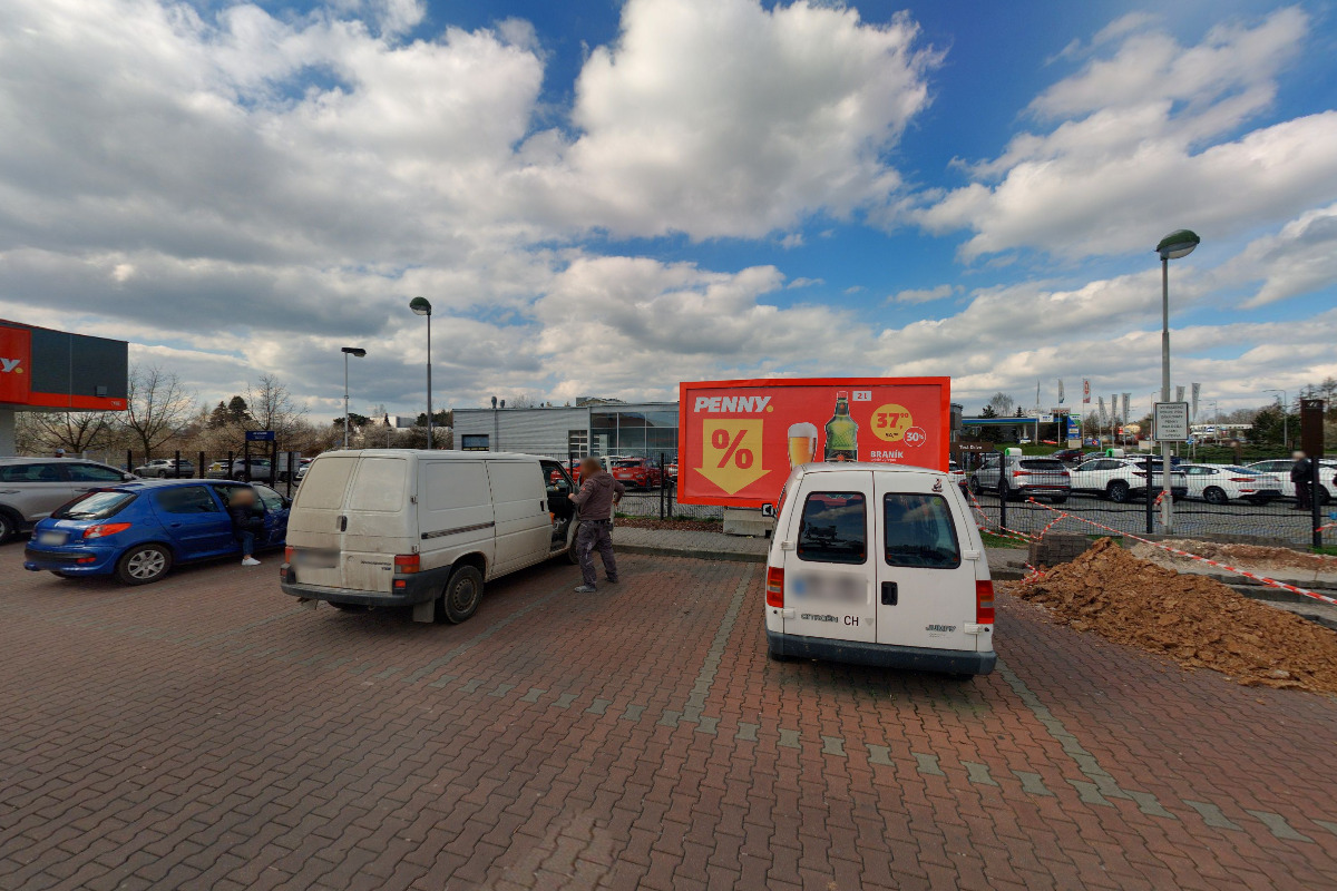 Dobíjecí stanice E.ON Drive