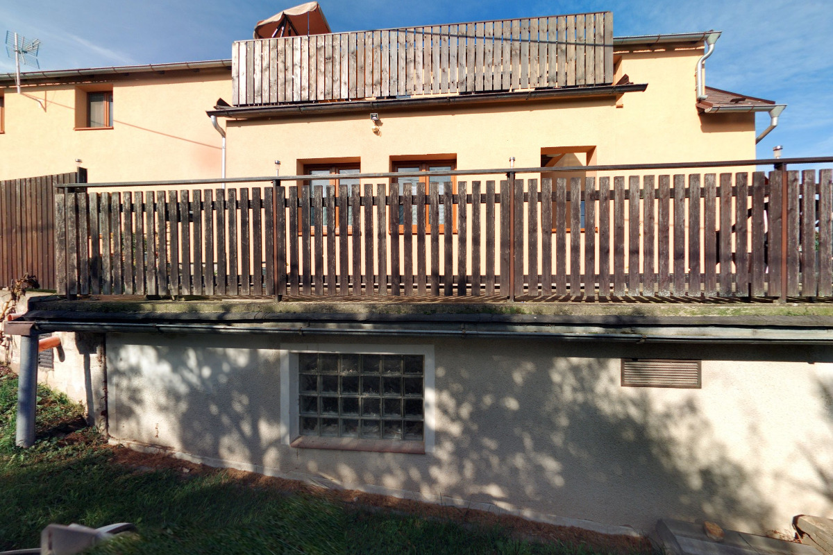 Pavel Trefný - pomníky