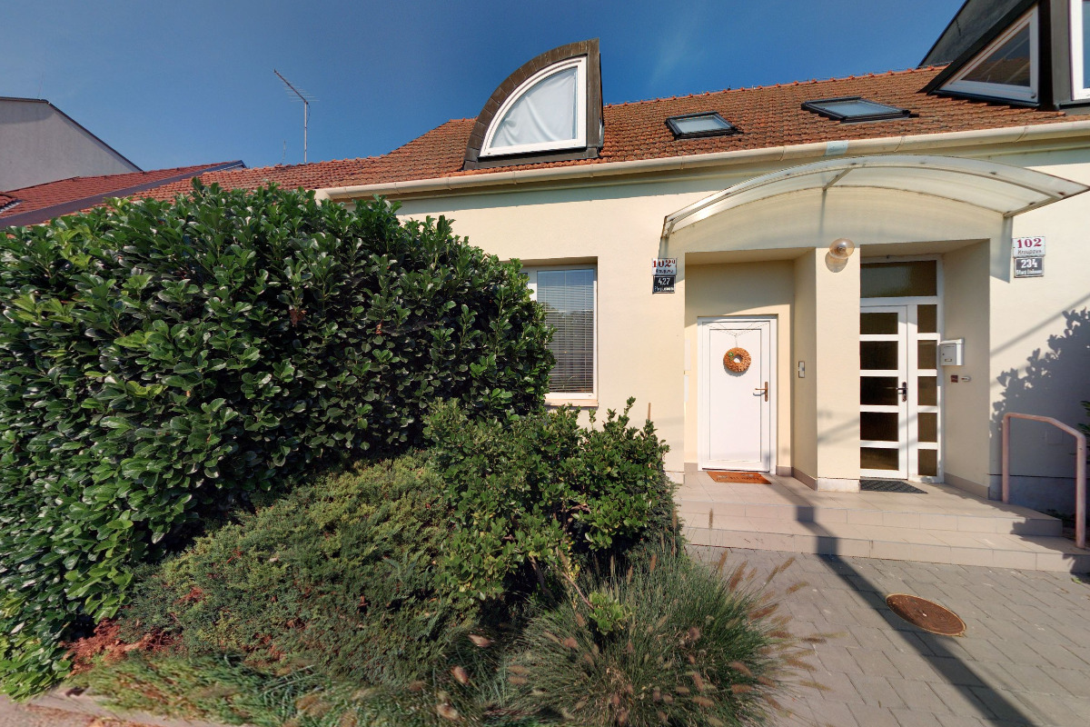 Anglická Miniškolička Lísteček