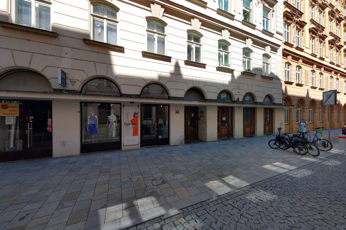 Gábina Páralová - Fashion Designer