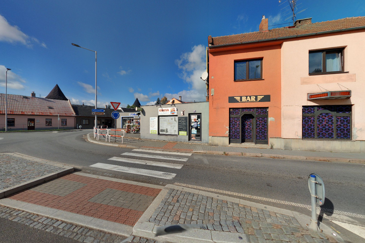 Krmiva na kruháči foto 1