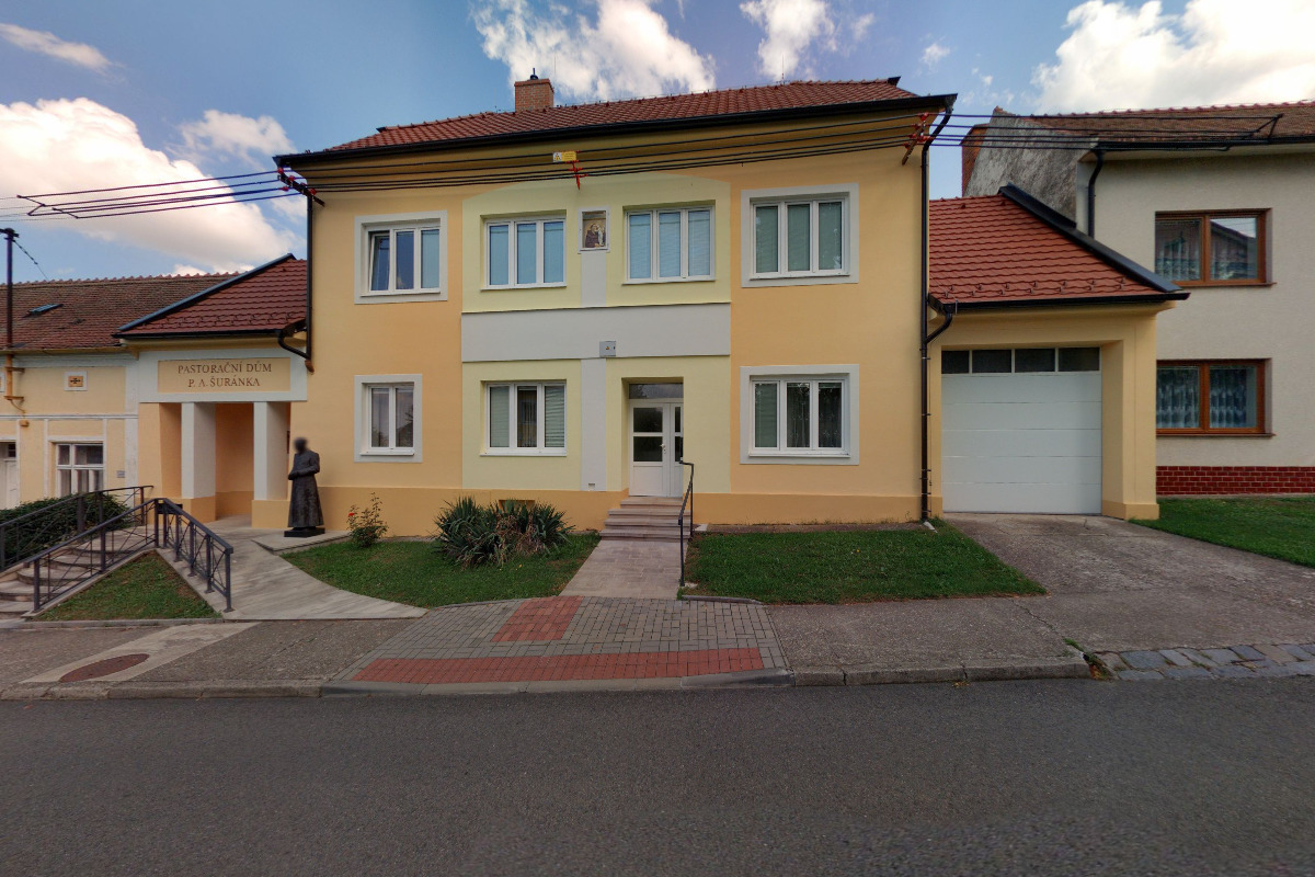 Římskokatolická farnost Ostrožská Lhota