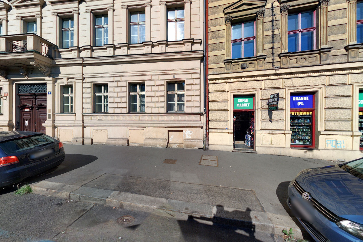 Supermarket Mezibranská 11