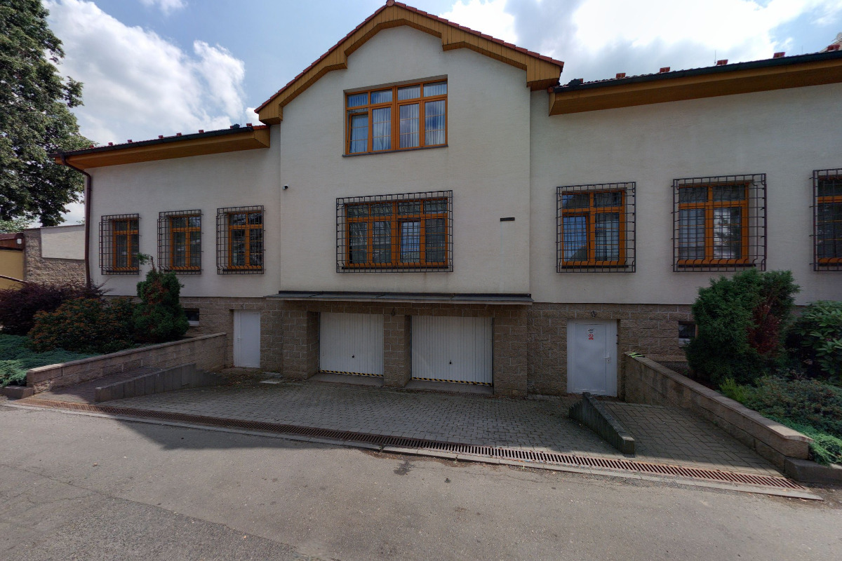 Ordinace praktického lékaře V budově OÚ foto 2